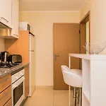 아파트 New !! Two Bedroom - Banda Musical Red