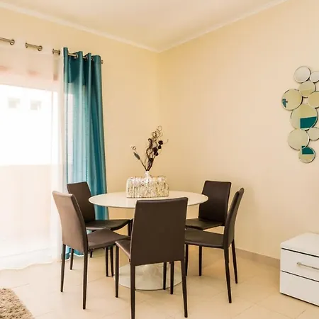 New !! Two Bedroom - Banda Musical Red 아파트